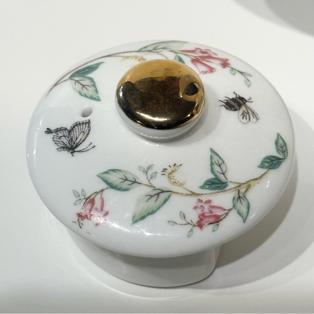 Grace Teaware Floral Porcelain Teapot with Butterfly Design - Picture 5 of 10